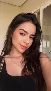 Camila Santos